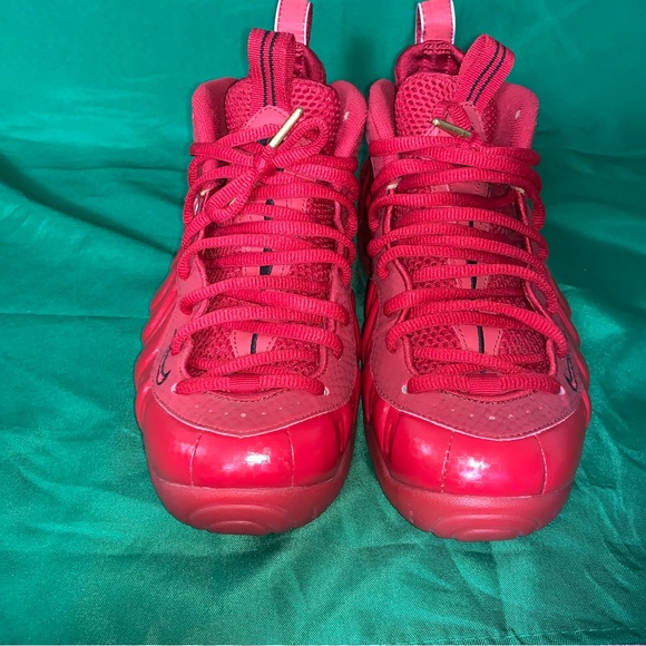 Nike Air Foamposite Pro ‘Red October’ - Picture 6 of 11